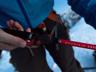 MSR DynaLock Backcountry Poles 6 MSR DynaLock Backcountry Poles