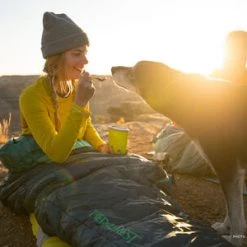 Therm-a-Rest Saros 32F/0C Sleeping Bag Sleeping Bags 13 Therm-a-Rest Saros 32F/0C Sleeping Bag Sleeping Bags