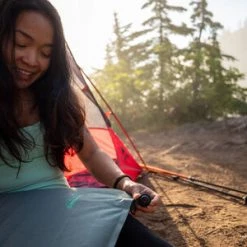 Sleeping Pads Therm-a-Rest NeoAir Topo Luxe Sleeping Pad 15 Sleeping Pads Therm-a-Rest NeoAir Topo Luxe Sleeping Pad