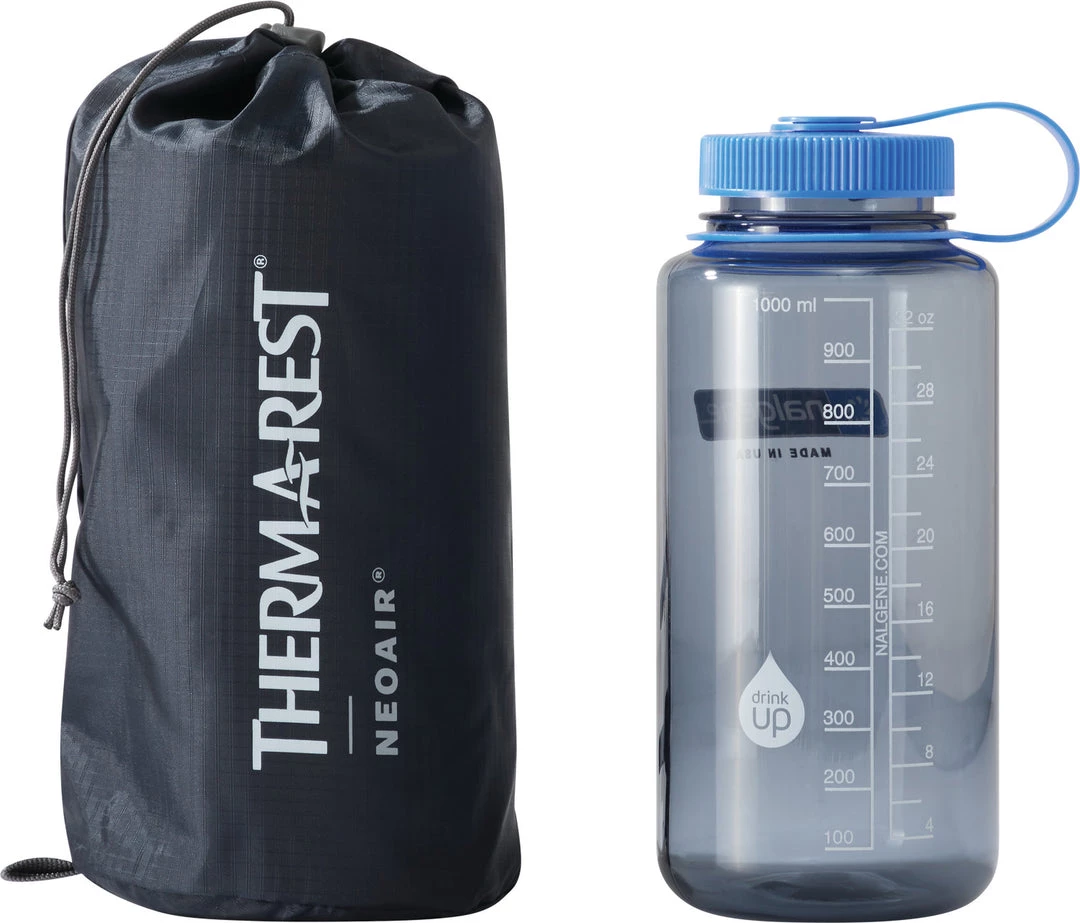 Sleeping Pads Therm-a-Rest NeoAir Topo Luxe Sleeping Pad 6 Sleeping Pads Therm-a-Rest NeoAir Topo Luxe Sleeping Pad