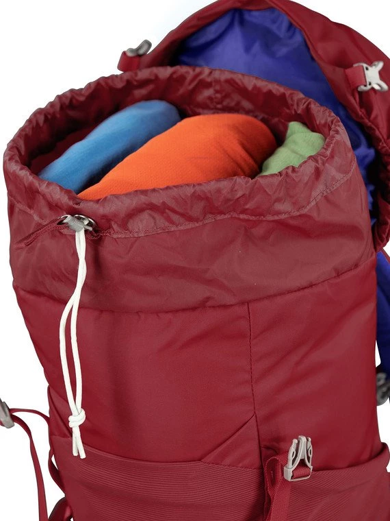 Osprey Jet 18 Kids Backpack 6 Osprey Jet 18 Kids Backpack